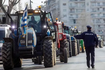 Протести в Гърция, искат ваксини