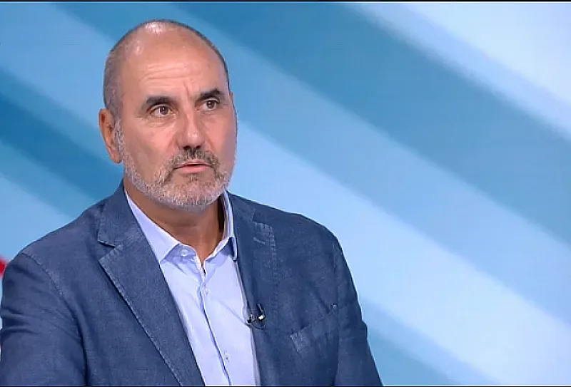 Цветанов първи на опашката пред ЦИК