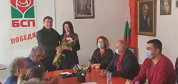 БСП заложи на 31-годишни в Кърджали