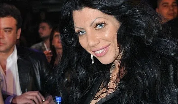 Моделка осъди бивш футболист на ЦСКА