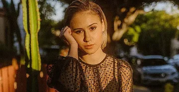 Гледаме Мария Бакалова на София филм фест