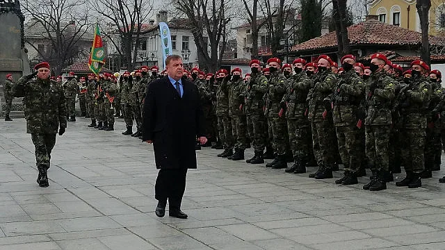 "Договорите със Скопие не са кръчмарска наздравица"