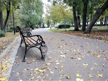 Култови цитати от BG филми ще четем това лято по бургаските пейки