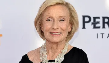 Отиде си комедийната легенда Клорис Лийчман