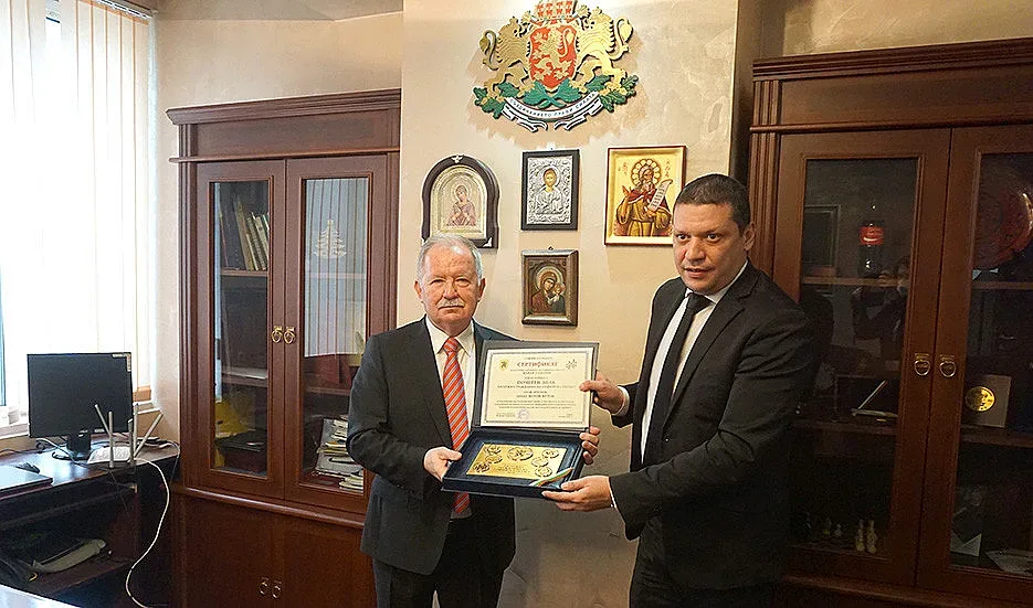 Проф. Цоло Вутов-почетен гражданин на Софийска област