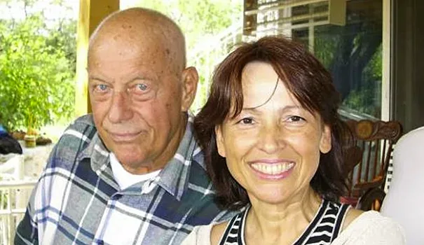 Продават къщата на Коста Цонев