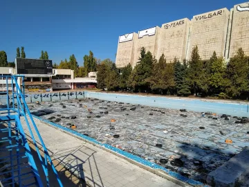 Държавата финансира нова зала на "Червено знаме"