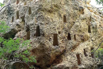 Легендата за Глухите камъни.Вземи книгата за Чудесата