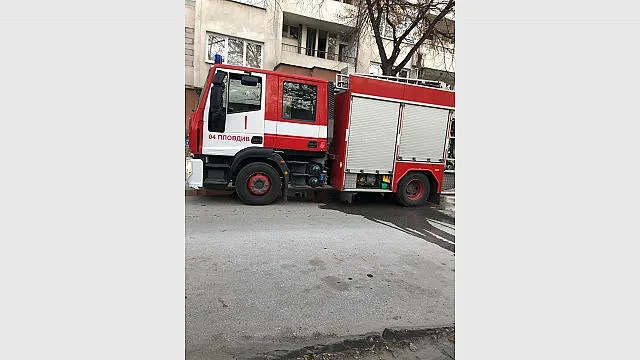 Гори апартамент с млада майка в Пловдив