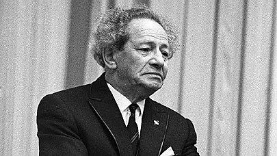Какво предрича ясновидецът на Сталин