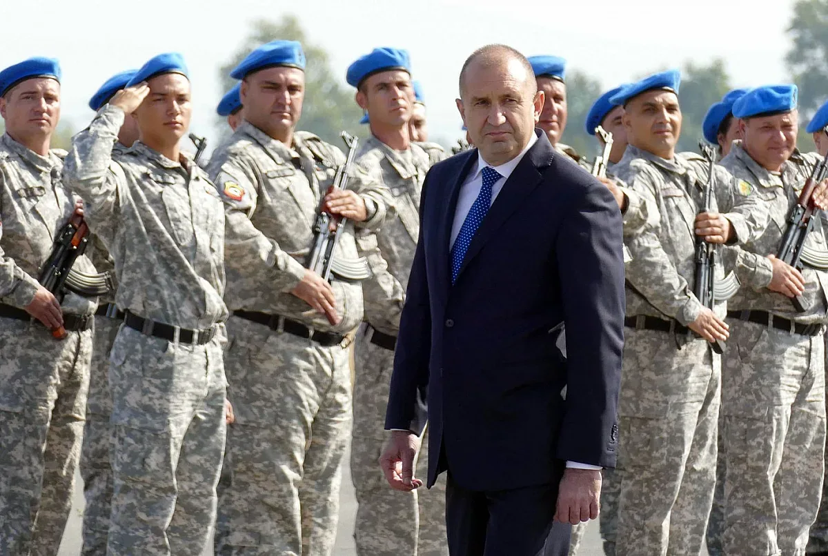 Септемврийските блянове на Румен Радев