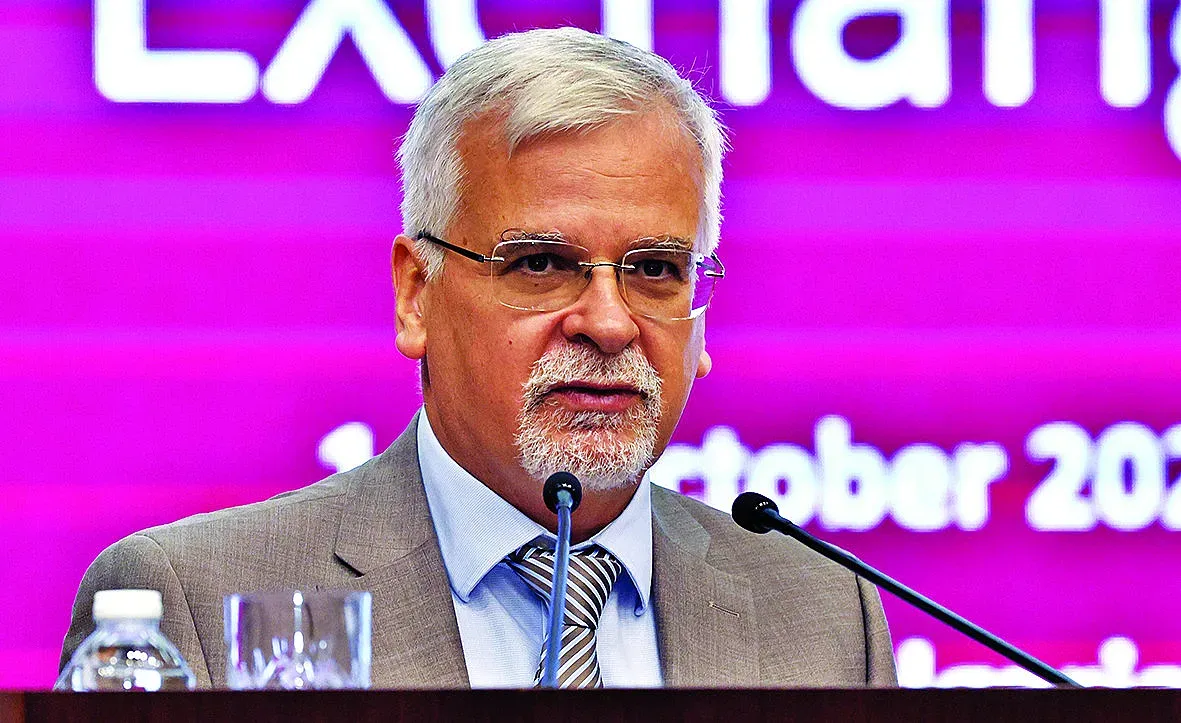 Акад. Николай Витанов пред СТАНДАРТ: Кои са професиите на бъдещето? Въпрос за 1 милион долара