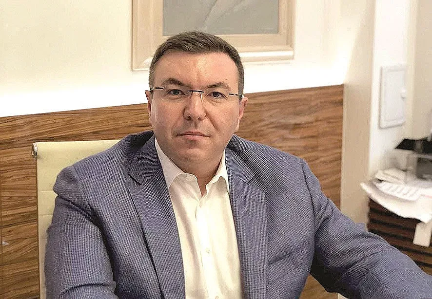 Шуробаджанащина!Ваксинирали роднини в Сандански