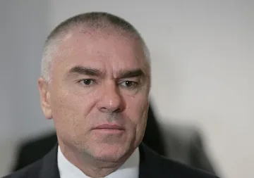 Марешки: Радев ще го изгонят с камъни!