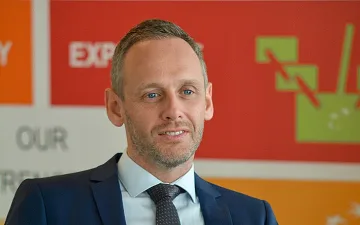 Покупките на лаптопи скочиха с 50%