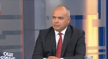 БСП поряза ГЕРБ за коалиция. Шашка Радев