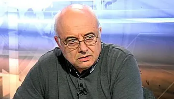 Радев направи подарък на Борисов