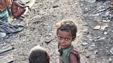 Крайно бедните по света се увеличават