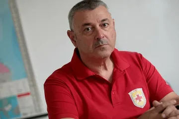 Спасители: С хеликоптер щяхме да приключим за час