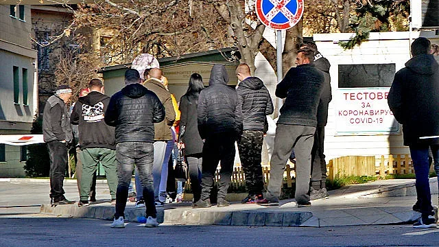 Опашки за PCR- тестове