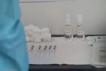 Втората доставка на ваксини пристига със самолет