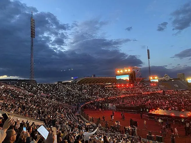 Голям проблем за Веселин Маринов на финала на "Капките"