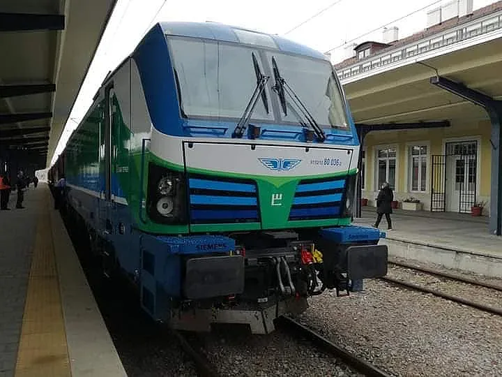 Бързи и умни, новите локомотиви на БДЖ