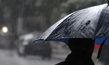 Къде най-много ще вали и духа в неделя