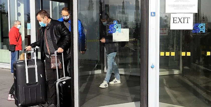 Как посрещнаха първите пристигнали от Лондон