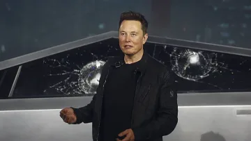 Apple отказали да купят Tesla от Мъск