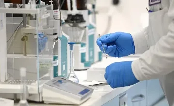Новите излекувани в България са 2424
