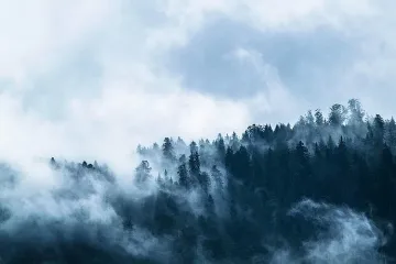 Пак мъгли и облаци. Ще има и дъжд