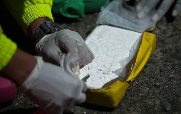 Хванаха огромно количество кокаин в Санкт Петербург