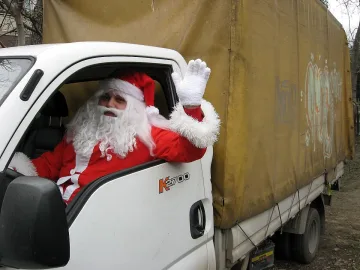 Ваксината идва с Дядо Коледа