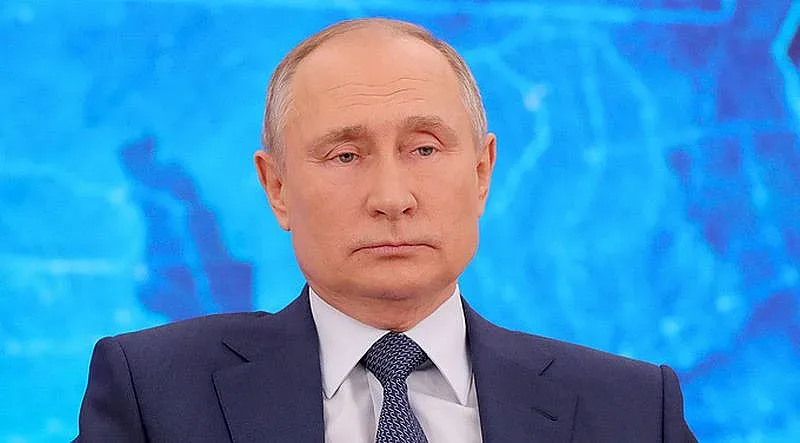 Путин: Спазвам закона, ще се ваксинирам