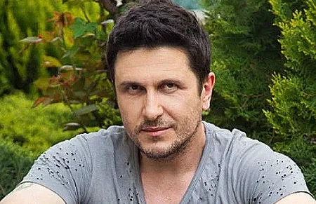 Блатечки сравни Мария Бакалова с Хоакин Финикс
