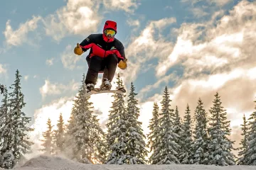 Пампорово с онлайн магазин  за лифт карти и ски услуги