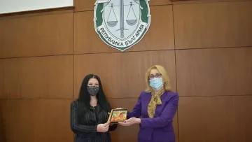 Хората на Гешев наградиха закрилник на пенсионери