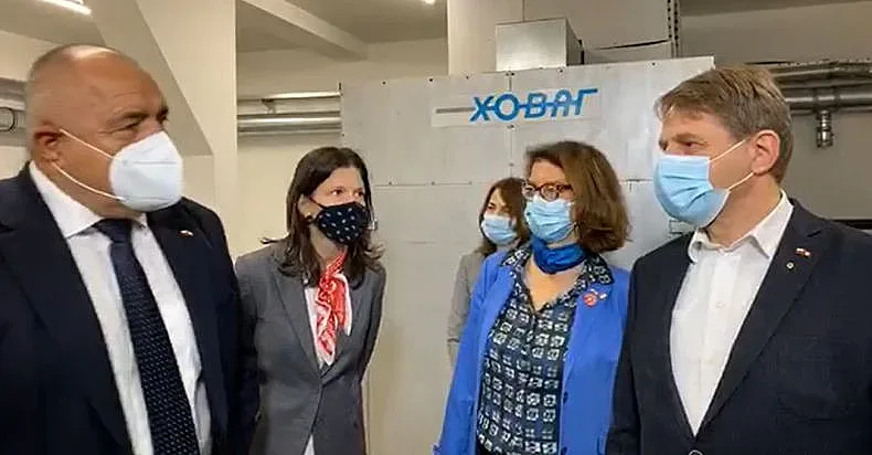 Борисов хвали швейцарски завод