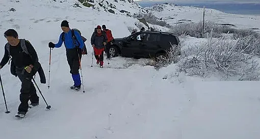 След паркинт в дюните: Джип гази писти на Витоша