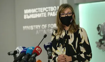 Захариева подозира кой поръчва омраза в Македония