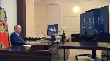 Обвиниха Путин, че се крие в бункер