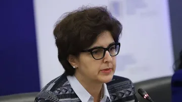 Наша зам.-министърка стана шеф в европейска банка