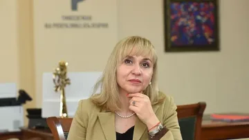 Омбудсманът към банки и ЧСИ: Не запорирайте пенсии