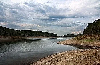 Язовири Ахелой и Порой остават само за битови нужди