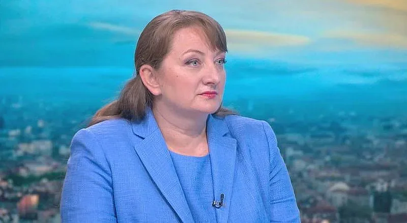 Сачева каза как да получат помощ новите безработни