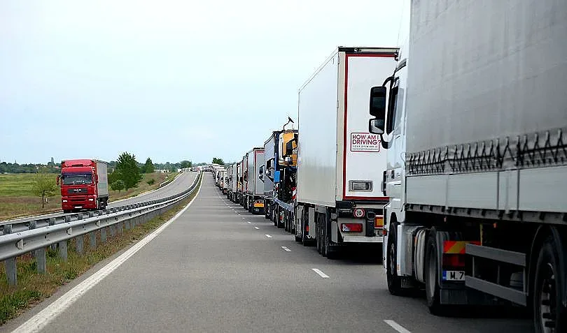 Гърция с благороден жест към шофьорите на тирове