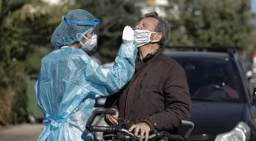 Гърция в COVID  шок, удължава още карантината