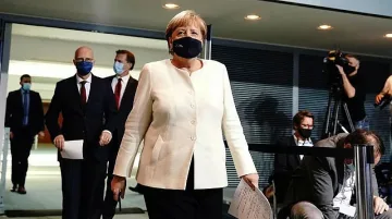 Меркел ваксинира след Нова година