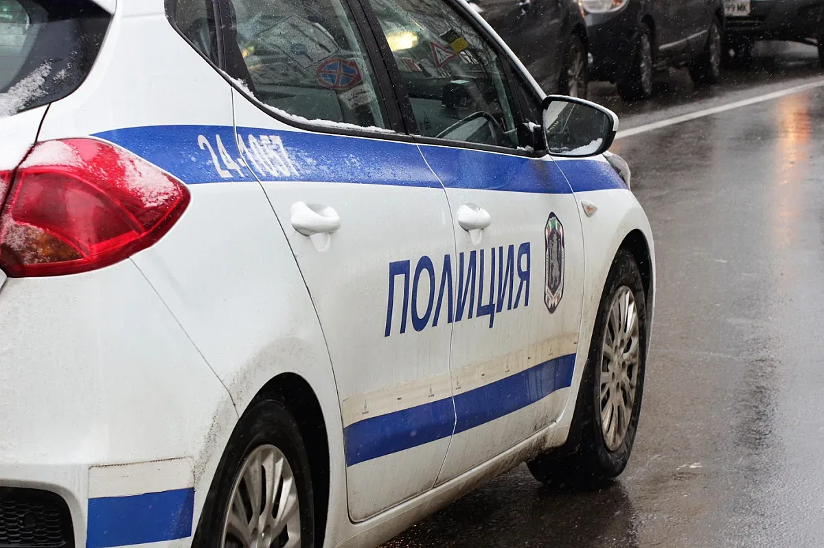 Арестуваха накродилър и клиентка